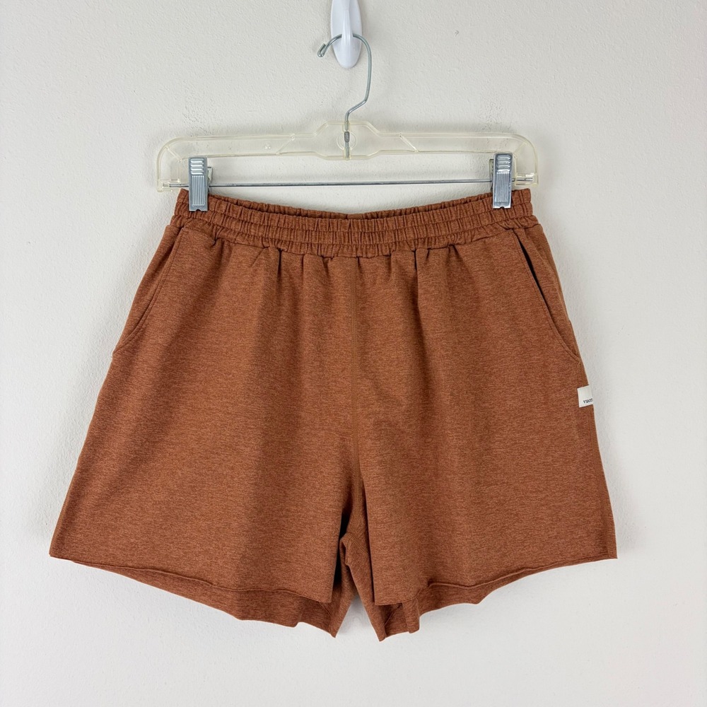 Vuori Halo Performance Boyfriend Shorts Orange Heather VW3007 Womens Small